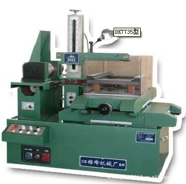 DK7735型快走絲切割機(jī) 價(jià)格、廠家、圖片及昆山鈺全機(jī)電設(shè)備電火花線切割機(jī)介紹